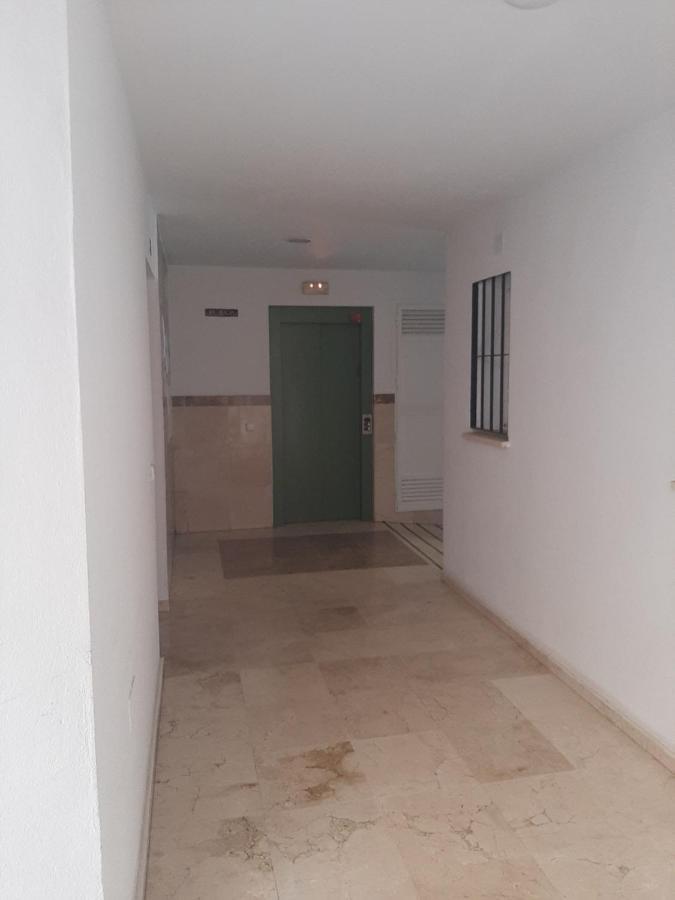 Apartamento Con Parking Gratis En El Centro De Malaga Apartment Exterior photo